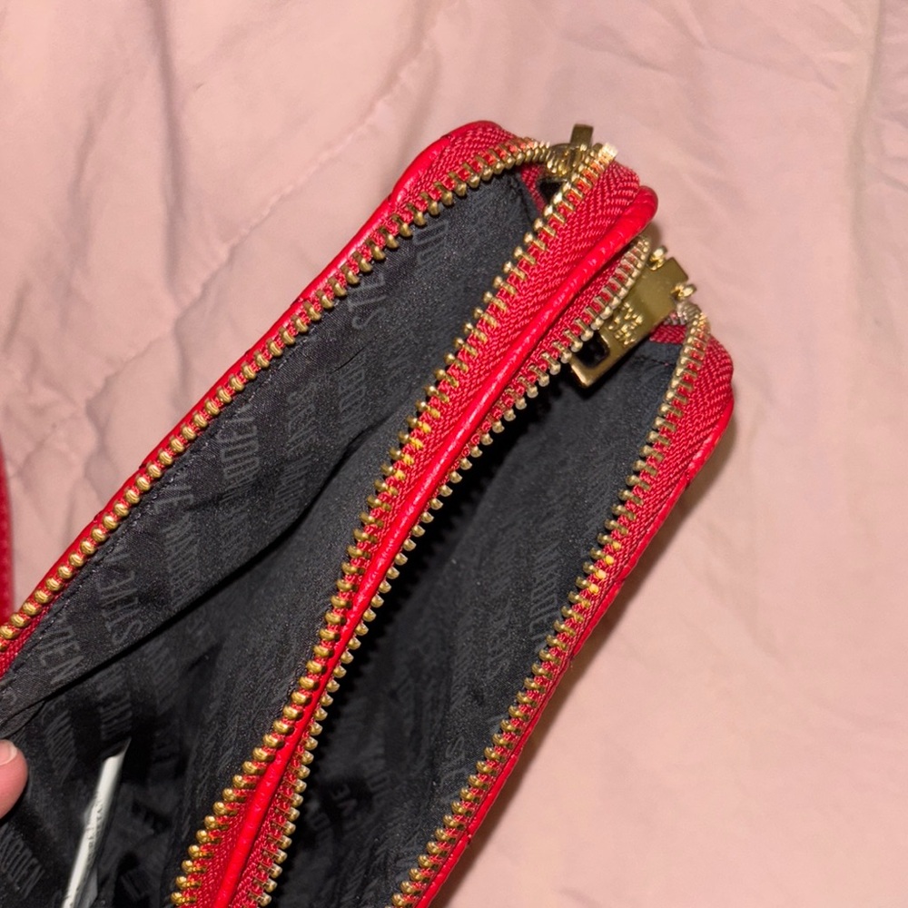 Red Steve Madden Wrist Bag - Picture 3 of 3
